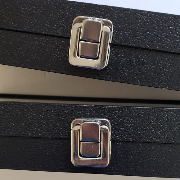 x2 72 Slot Jewelry Boxes Black Rings Earrings Boxes 144 Slot Total - Picture 11 of 16